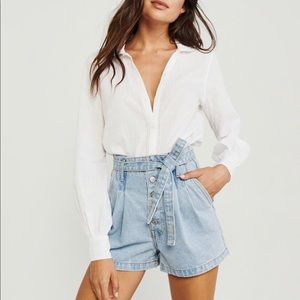 NWT Abercrombie Natural High Rise Paperbag Shorts
